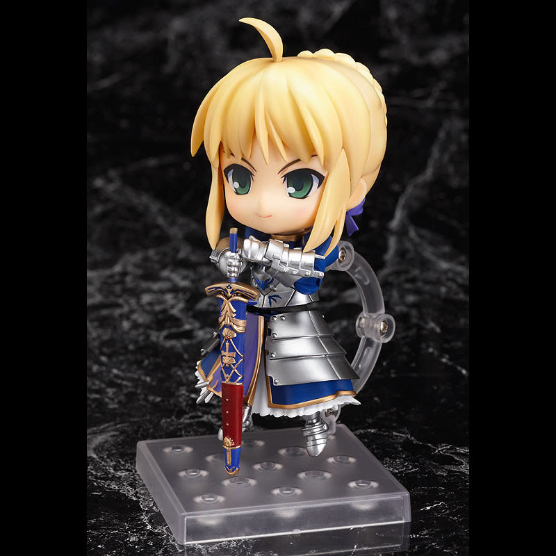 Fate/stay Night Q-version Saber Figure 121 King of Knights Alterable Face Nendoroid Model Collectible